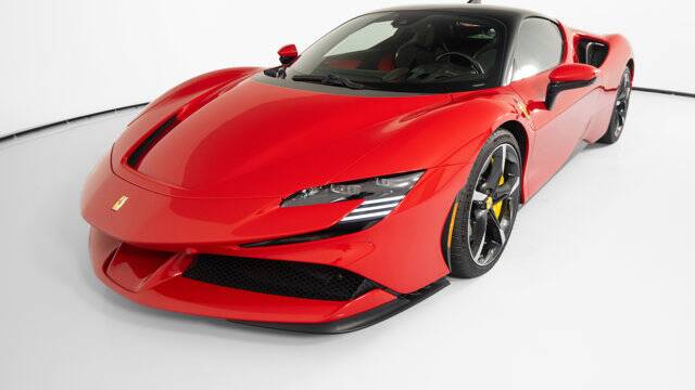 2022 SF90 Stradale picture #10