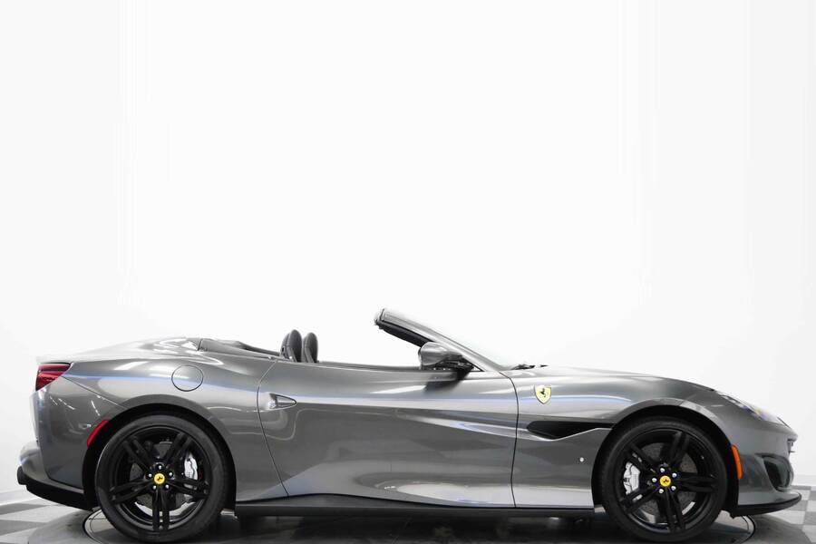2019 Portofino -Interior Carbon Trim, High Power HiFi, Magneride Suspension picture #1