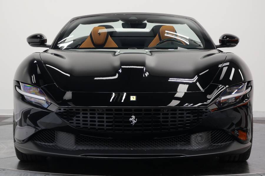 2025 Roma Spider -Carbon Fiber Interior Trim, Low Miles picture #3