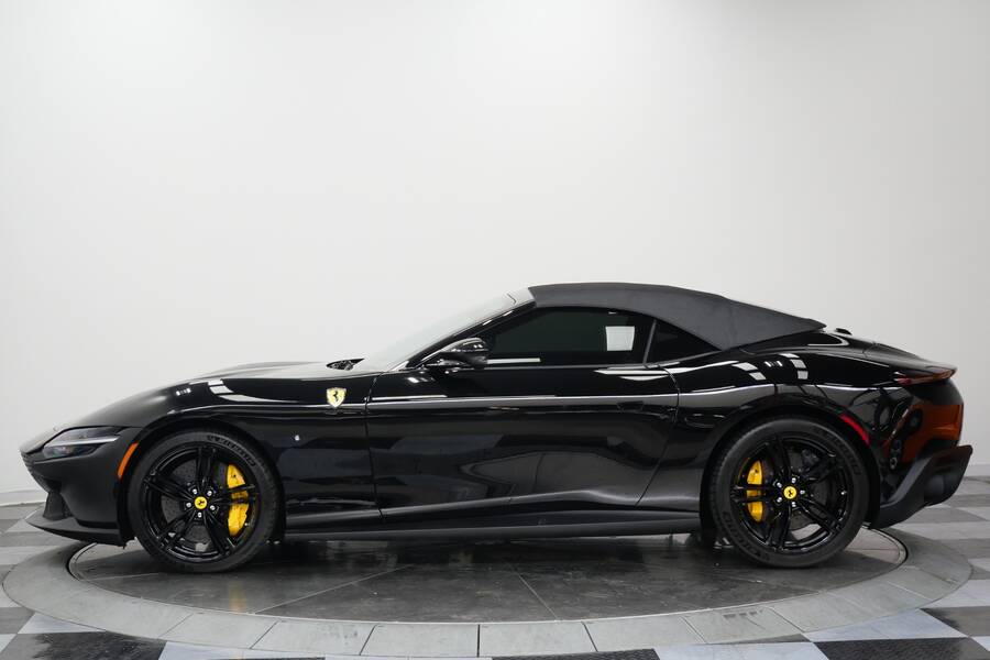 2025 Roma Spider -Carbon Fiber Interior Trim, Low Miles picture #5