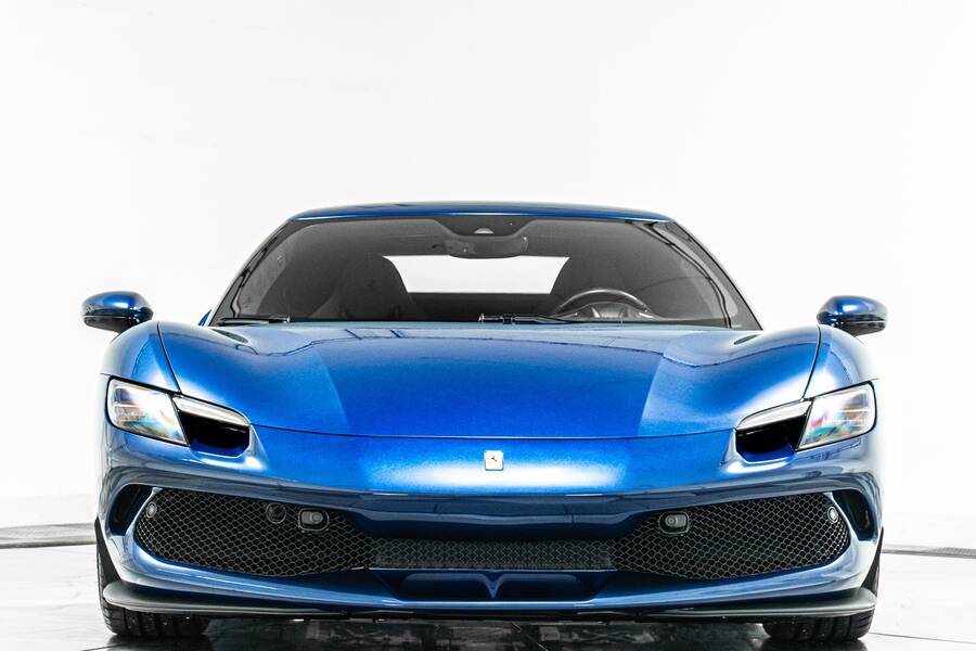 2024 296 GTB -968 Miles, Carbon Fiber Driving Zone, Passenger Display picture #3