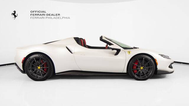 2025 296 GTS picture #9