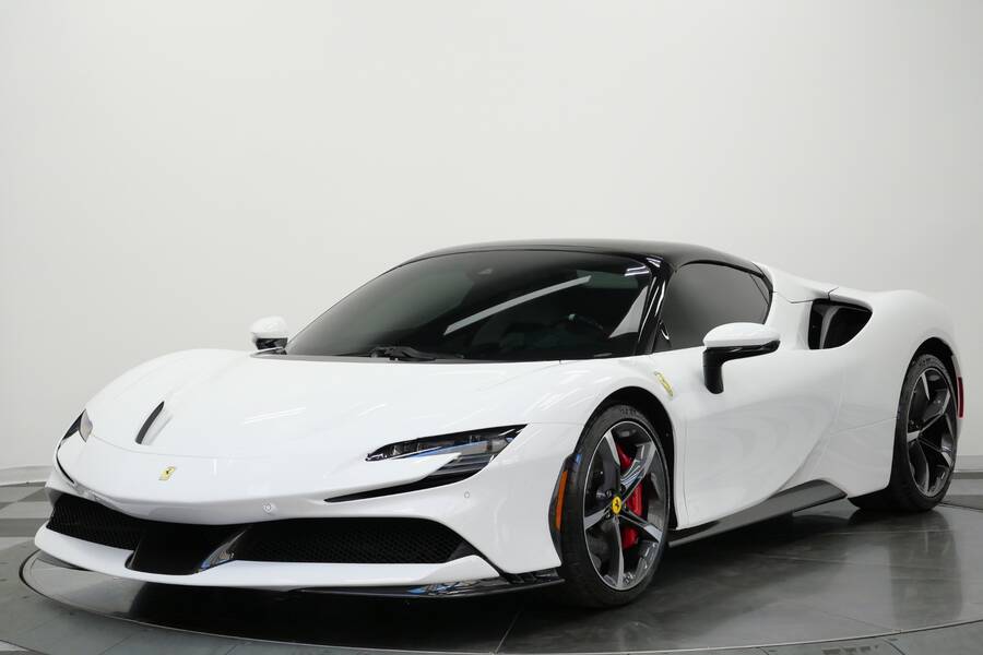 2025 SF90 Spider -$718K MSRP, Two-Tone Exterior, Two-Tone Interior, Extensive Carbon picture #4
