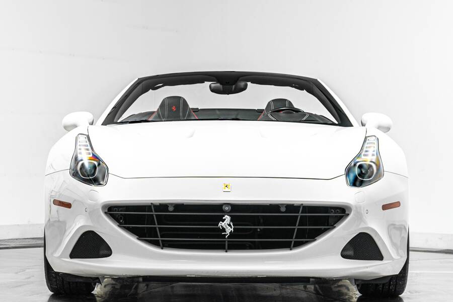 2016 California T -$257K MSRP, Ventilated Seats, Carbon Fiber Driving Zone picture #3