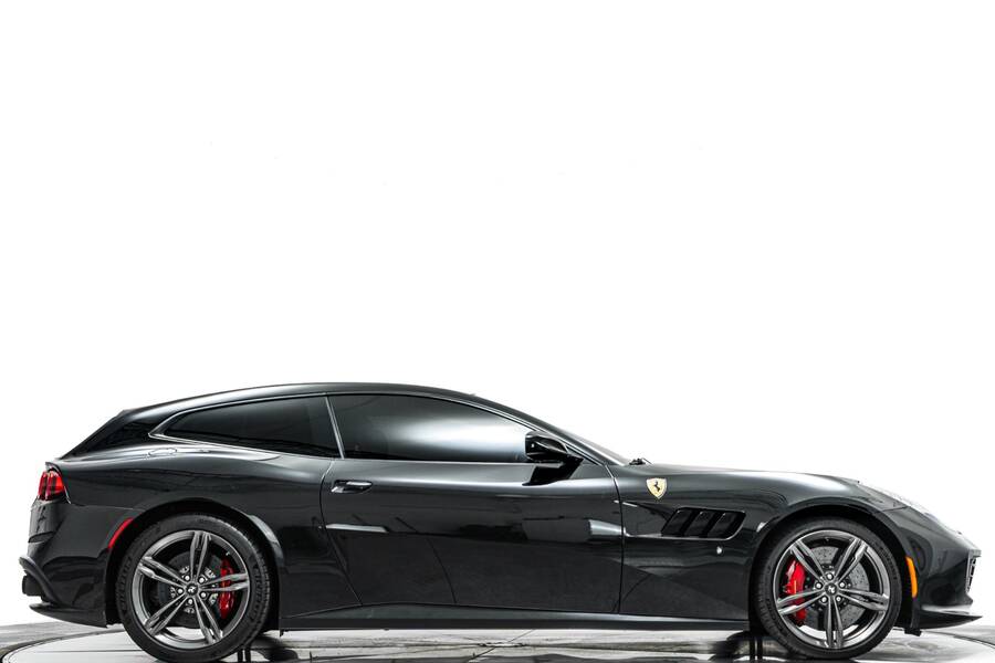 2019 GTC4Lusso -Daytona Seats, Panoramic Roof picture #1