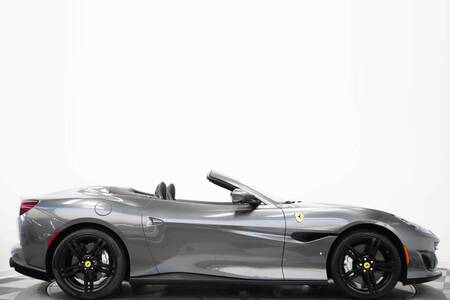 2019 Portofino -Interior Carbon Trim, High Power HiFi, Magneride Suspension picture #1