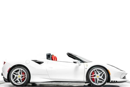 2023 F8 Spider -Low Miles, Two-Tone Paint, Carbon Driving Zone, Passenger Display picture #1