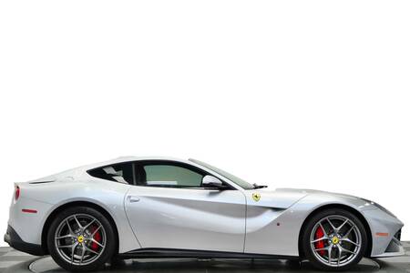 2015 F12berlinetta -Extensive Interior Carbon Fiber, Diamond Stitching picture #1