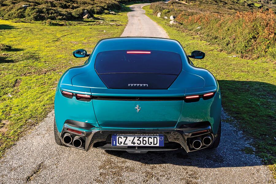 Photo: New Balance 7