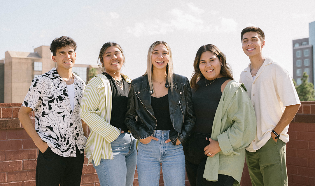 Backyard prayer meeting leads to big stadium ‘Backyard Revival’ News