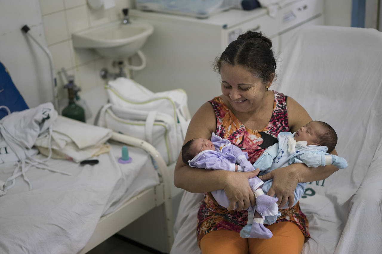 US Zika case sparks questions about sex and mosquito germs