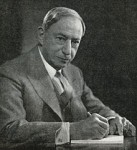Hugo_Gernsback_by_Bachrach