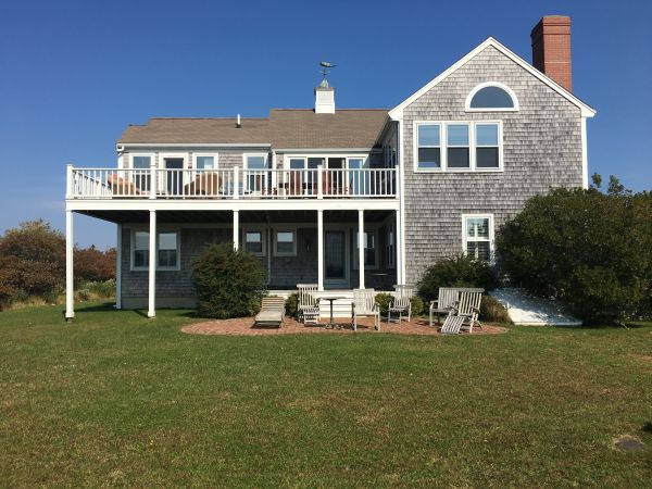Tom Nevers- 7 Tom Nevers Rd - Fisher Real Estate Nantucket