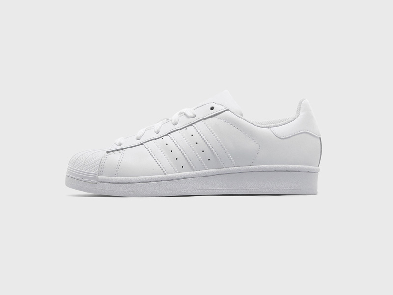 Adidas Superstar Mockup by Luis Quintal