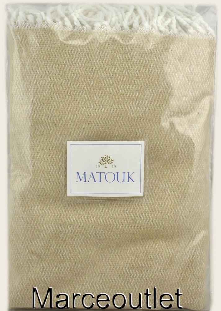 MatoukPezzoThrowChampagne1.jpg (712×1000)