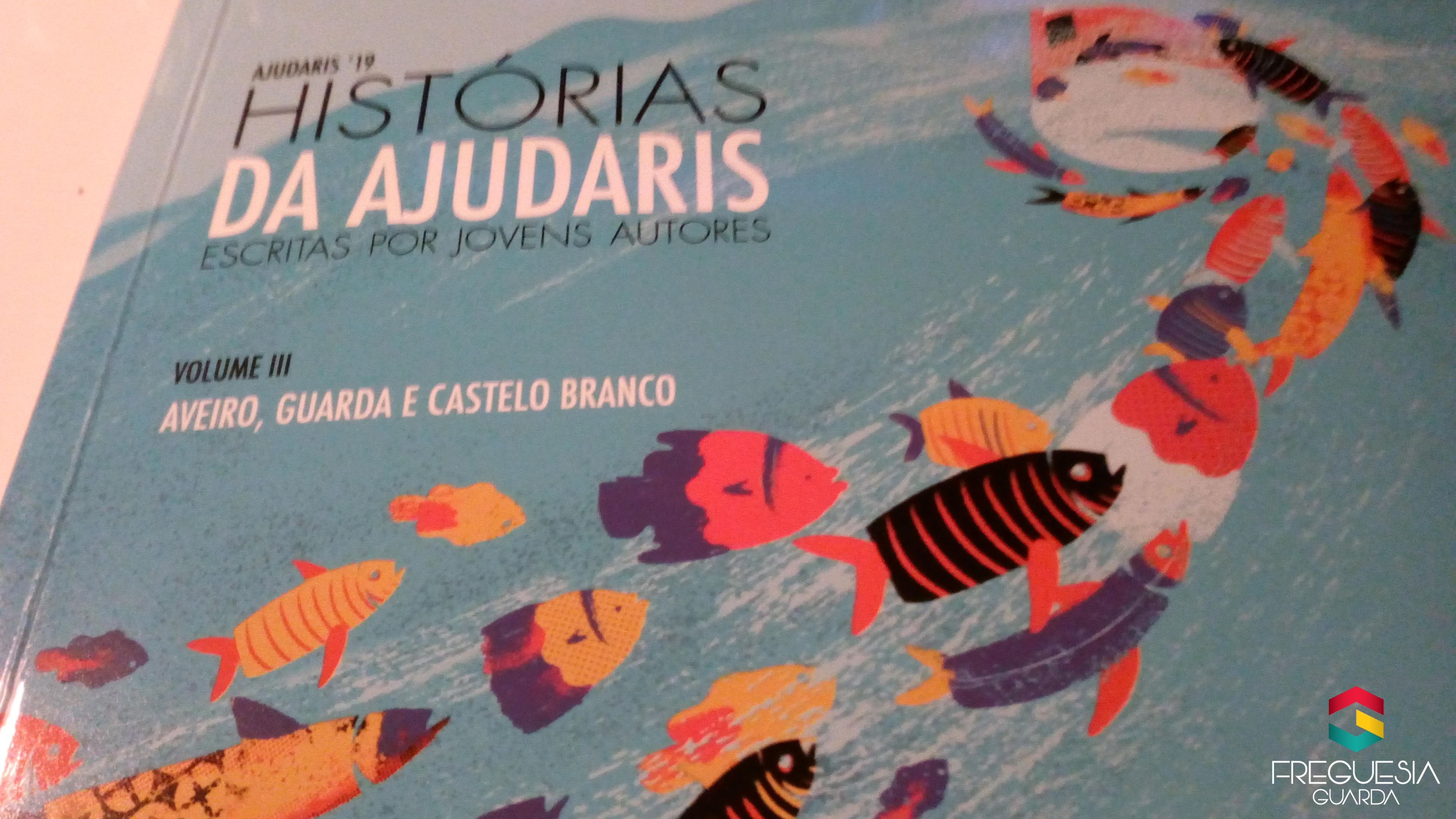 Livro "Histórias da Ajudaris' 19"