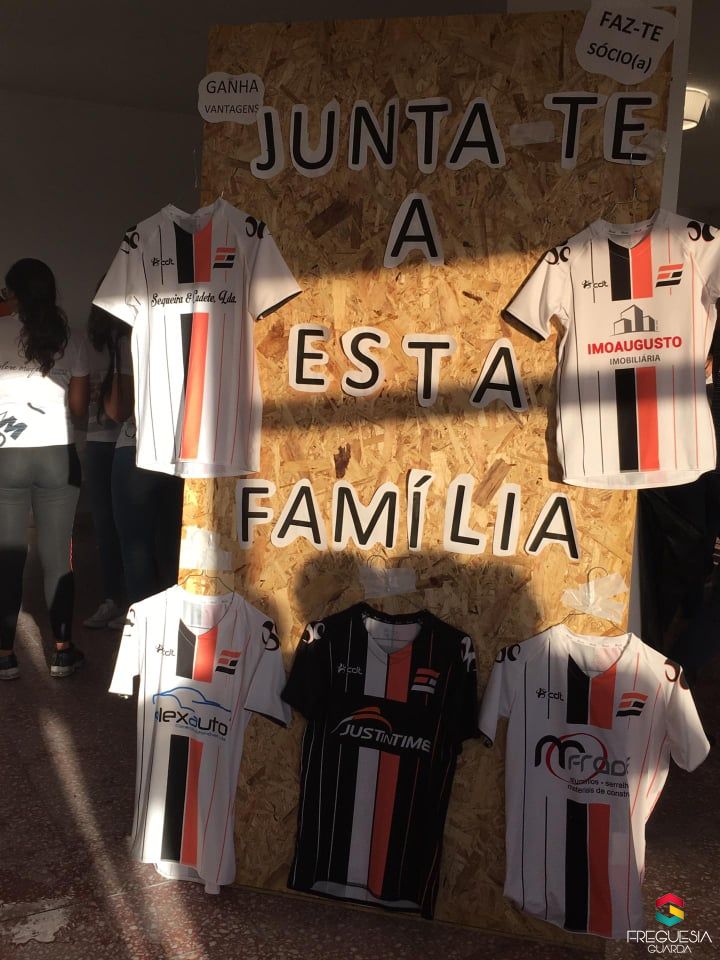 Escola de Futebol Feminino da Guarda