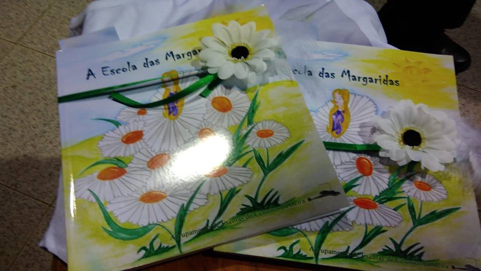 Livro "A Escola das Margaridas"