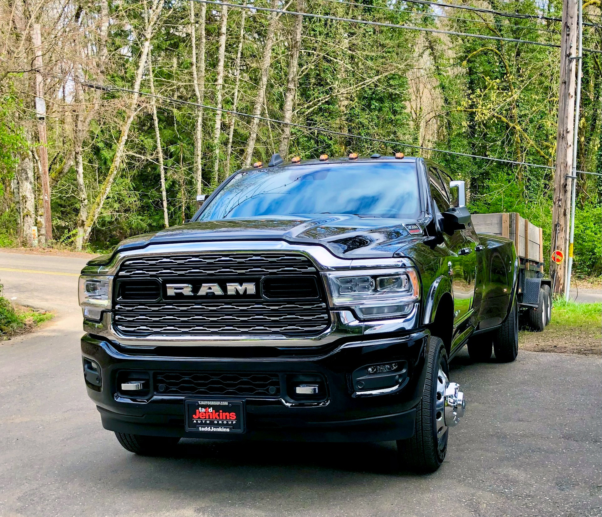 Dual Rear Wheel Truck - RAM 3500