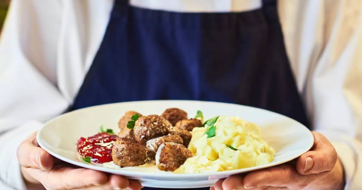 IKEA is offering three-course Valentine's Day dinners ...