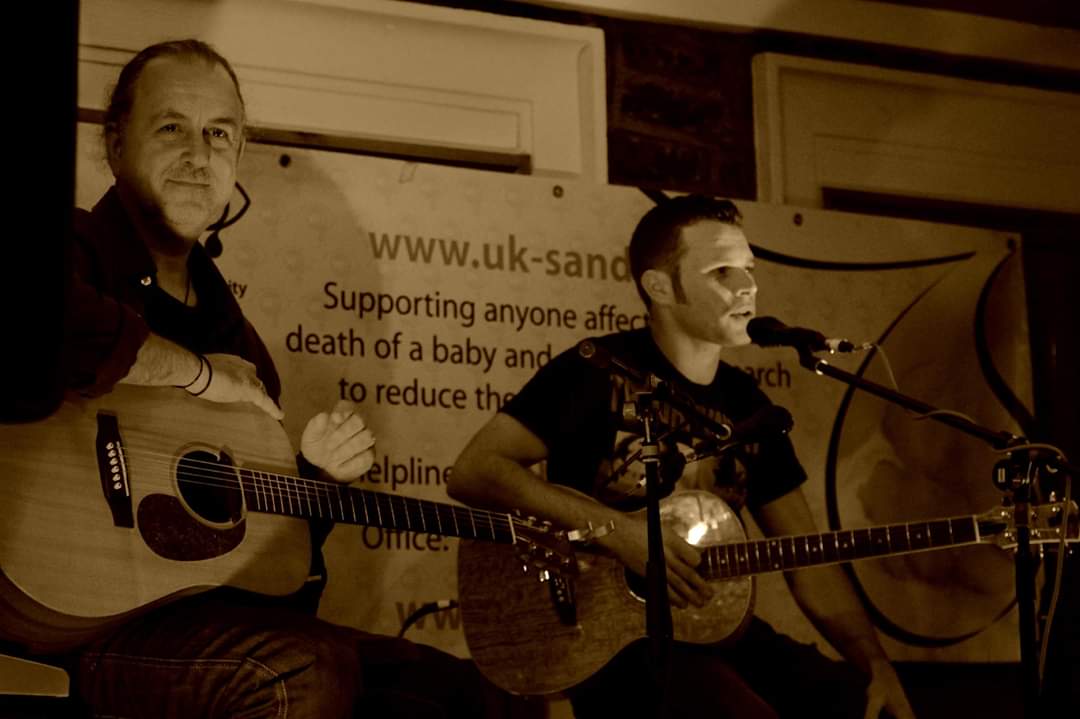 Here comes the night