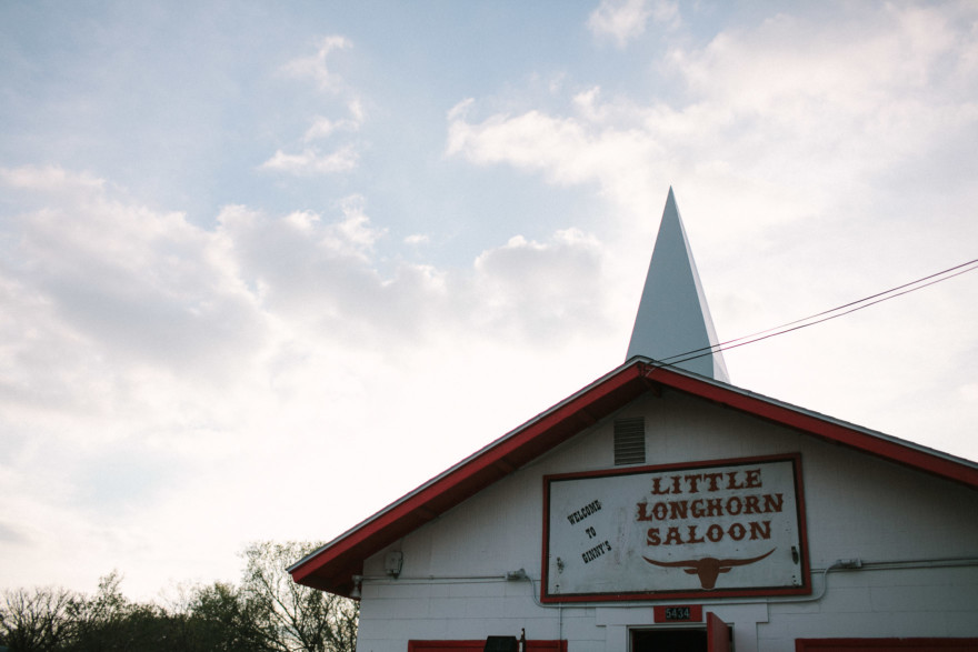 Prairie Houses, Retro Bowling, & Swimming Holes – Photo by Let's Frolic Together