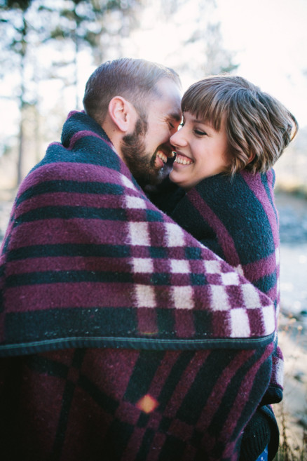 Cozy Loveboating at the Lake – Photo by Let's Frolic Together