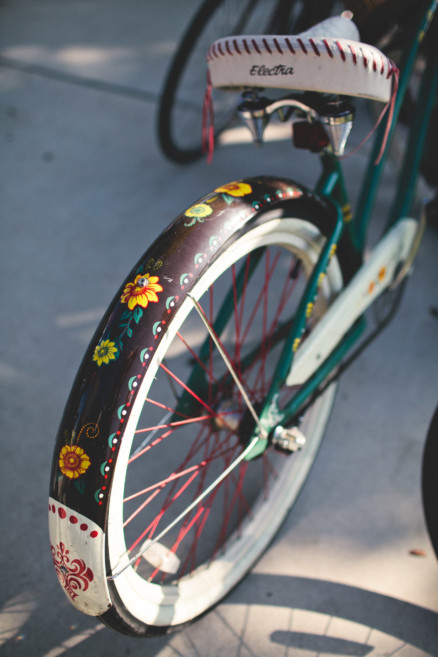The San Diego Tweed Ride – Photo by Let's Frolic Together