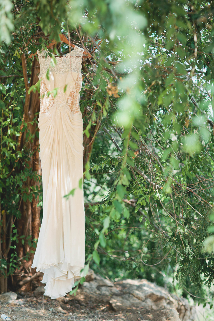 Tender Vintage Woodland Nuptials – Photo by Let's Frolic Together