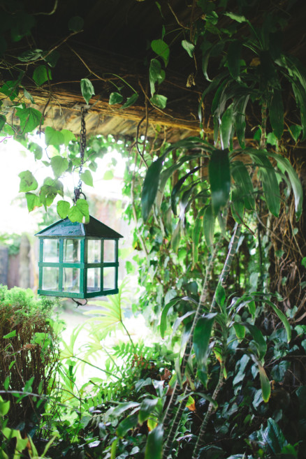 A Colorful Wayfarers Wedding by the Sea – Photo by Let's Frolic Together