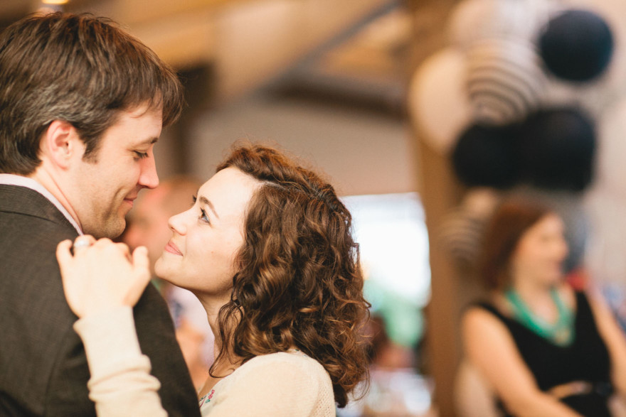 A Colorful Wayfarers Wedding by the Sea – Photo by Let's Frolic Together