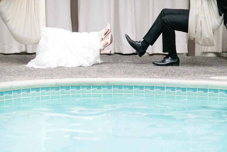 A Glam Midcentury Celebration – Photo by Let's Frolic Together