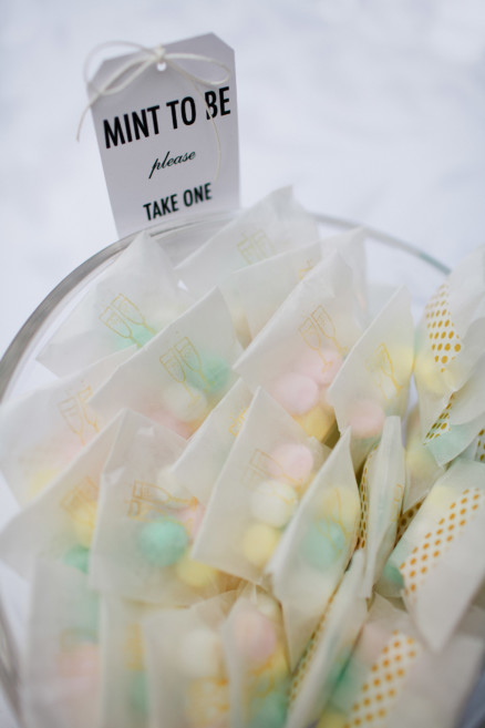 A Glam Midcentury Celebration – Photo by Let's Frolic Together