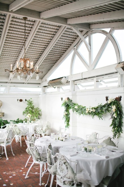 A Glam Midcentury Celebration – Photo by Let's Frolic Together