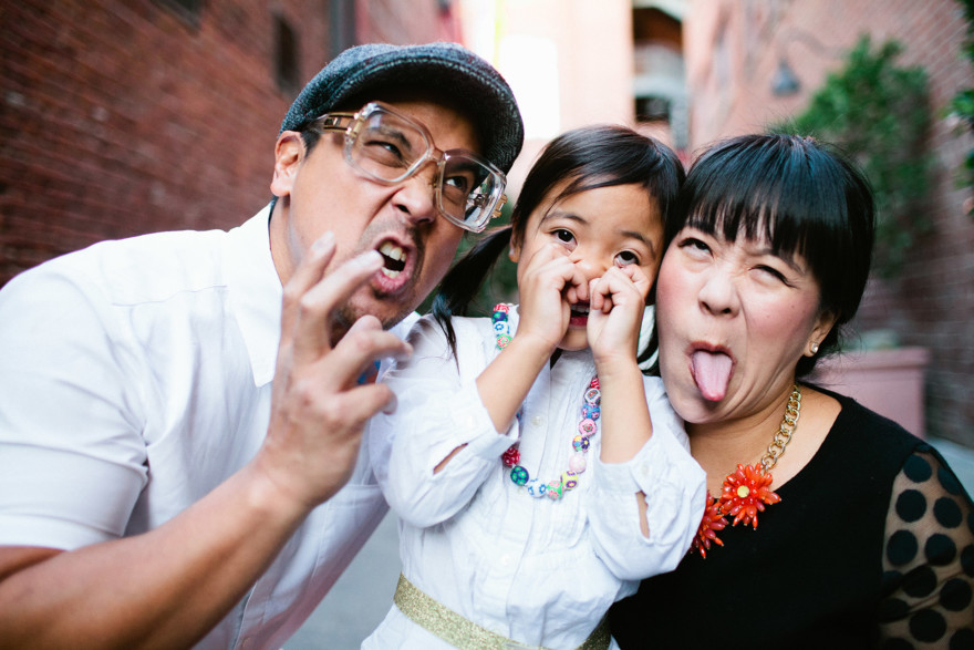 What Do I Do With My Hands? – Photo by Let's Frolic Together
