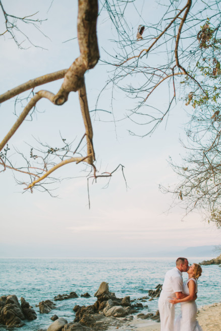 Intimate Rustic Mexican Beach Wedding – Photo by Let's Frolic Together