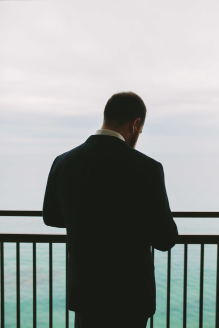 Misty Surf & Sand Resort Wedding – Photo by Let's Frolic Together