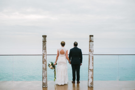 Misty Surf & Sand Resort Wedding – Photo by Let's Frolic Together