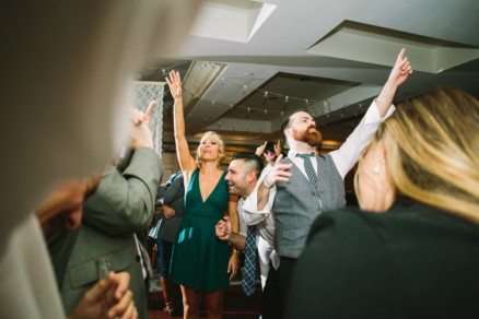 Misty Surf & Sand Resort Wedding – Photo by Let's Frolic Together