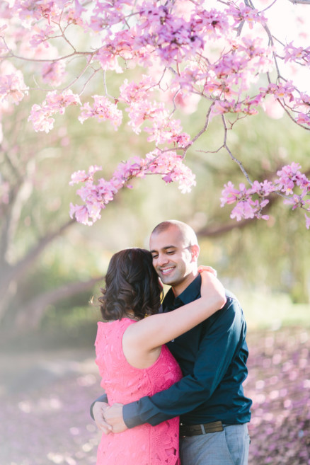 A Pink Picnic at Balboa Park – Photo by Let's Frolic Together