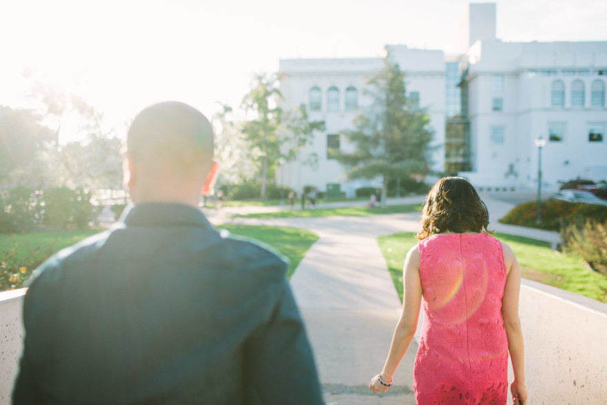 A Pink Picnic at Balboa Park – Photo by Let's Frolic Together