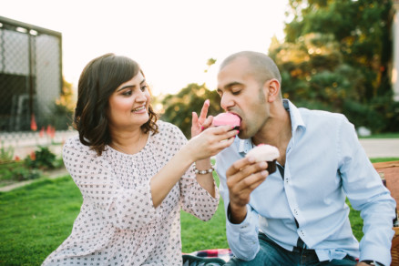 A Pink Picnic at Balboa Park – Photo by Let's Frolic Together