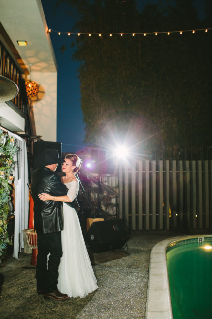 A Wild Retro Tiki Wedding at the Pearl Hotel – Photo by Let's Frolic Together