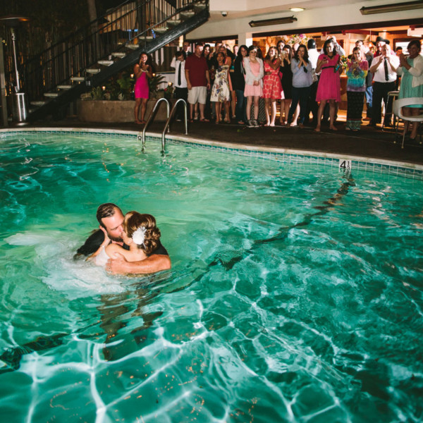 A Wild Retro Tiki Wedding at the Pearl Hotel &ndash; Photo by Let's Frolic Together