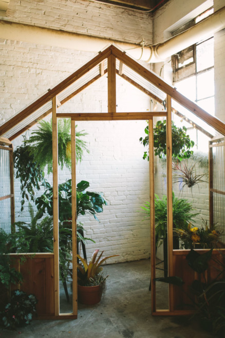 Candlelit Magic at Moniker Warehouse – Photo by Let's Frolic Together