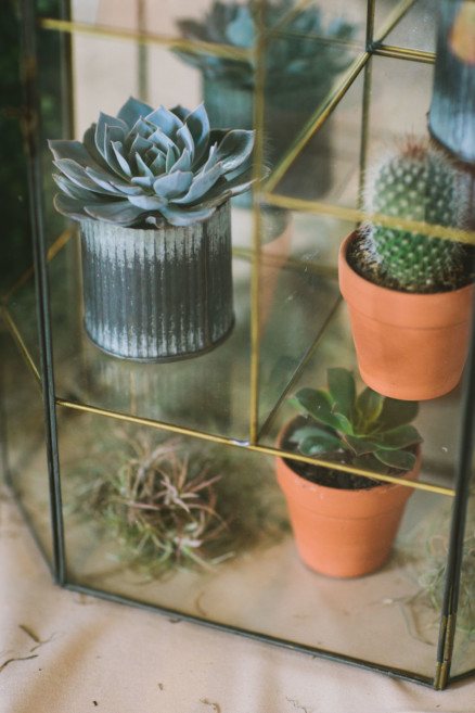 Candlelit Magic at Moniker Warehouse – Photo by Let's Frolic Together