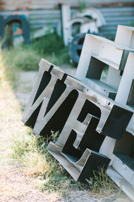 A Boozy Backyard Laugh Fest – Photo by Let's Frolic Together