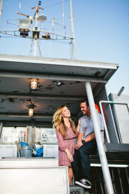 Seaside Love – Photo by Let's Frolic Together