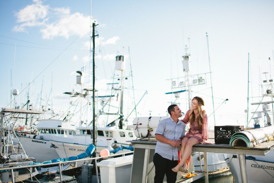 Seaside Love – Photo by Let's Frolic Together