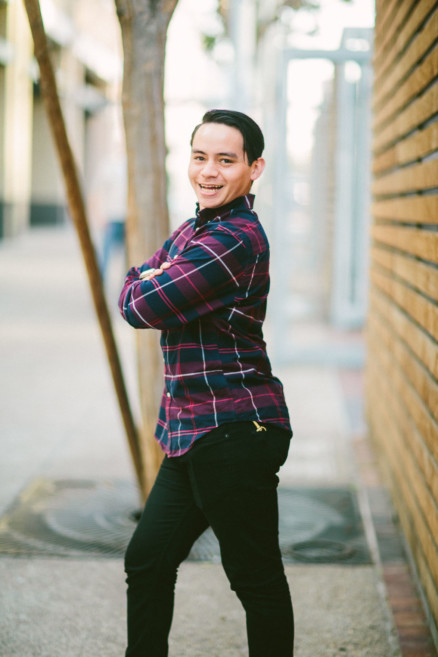 Urban Wandering + Golden Doodle – Photo by Let's Frolic Together